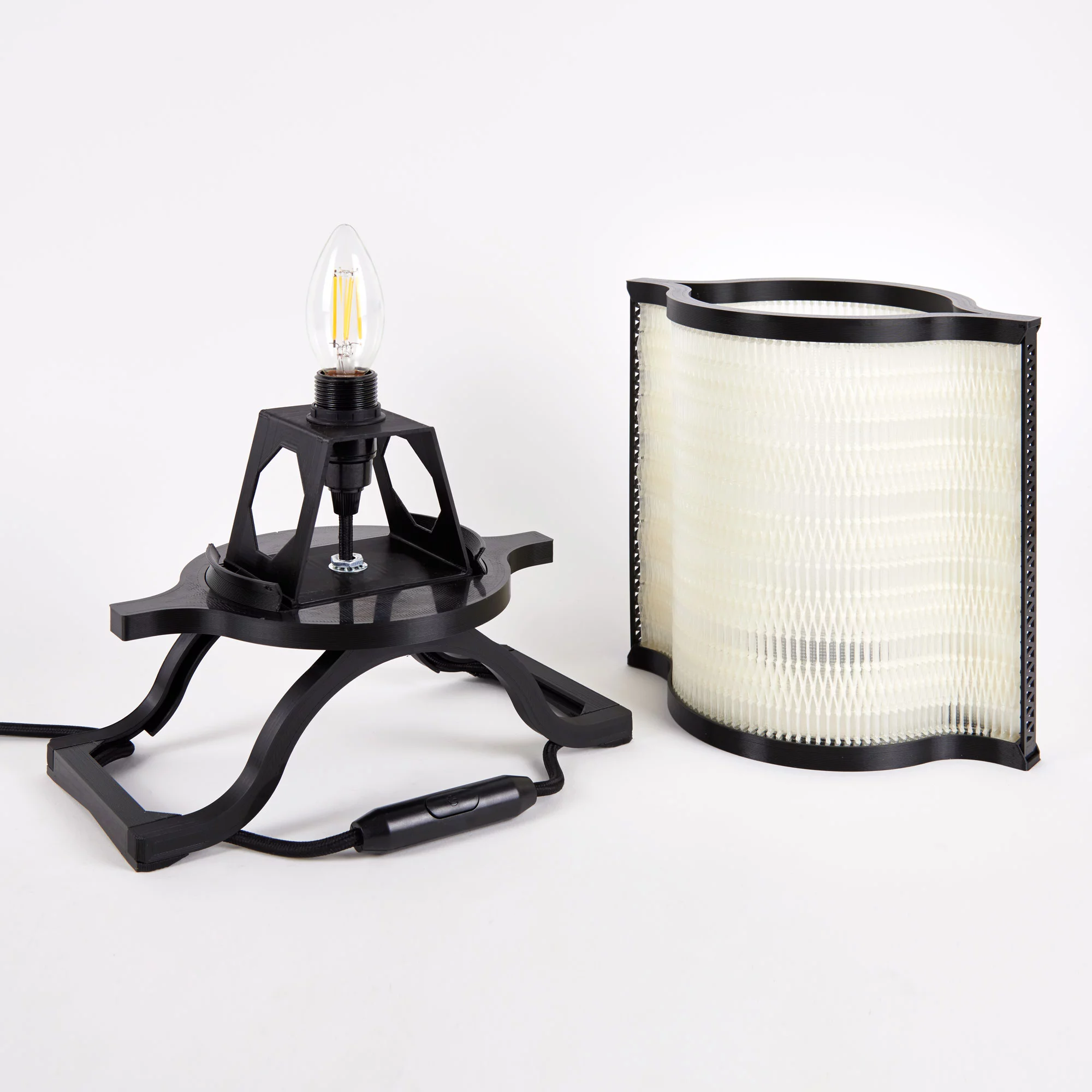 Marginal_Material-lamp_Nonine_black_20