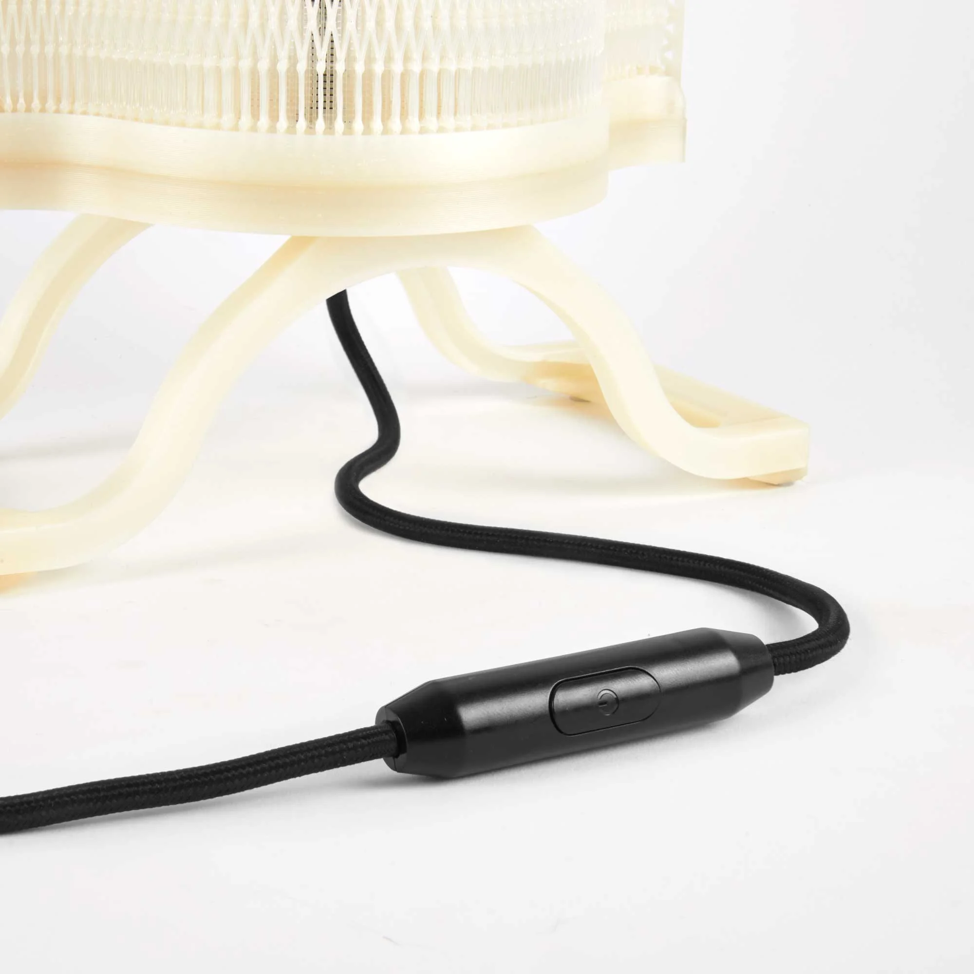 Lampe à poser Nonine | Translucide – Image 10